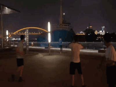 Gif of the boat crashing